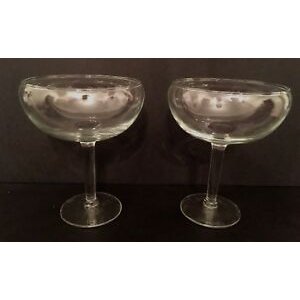 Glass transparent frozen fruit champagne glass