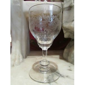 Antique glass wine universal engraved leaf decoration