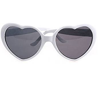 Women Fashion Oversized Heart Shaped Retro Sunglasses Cute Eyewear