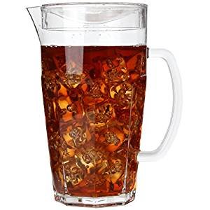 Crack indoor / outdoor plastic pitcher